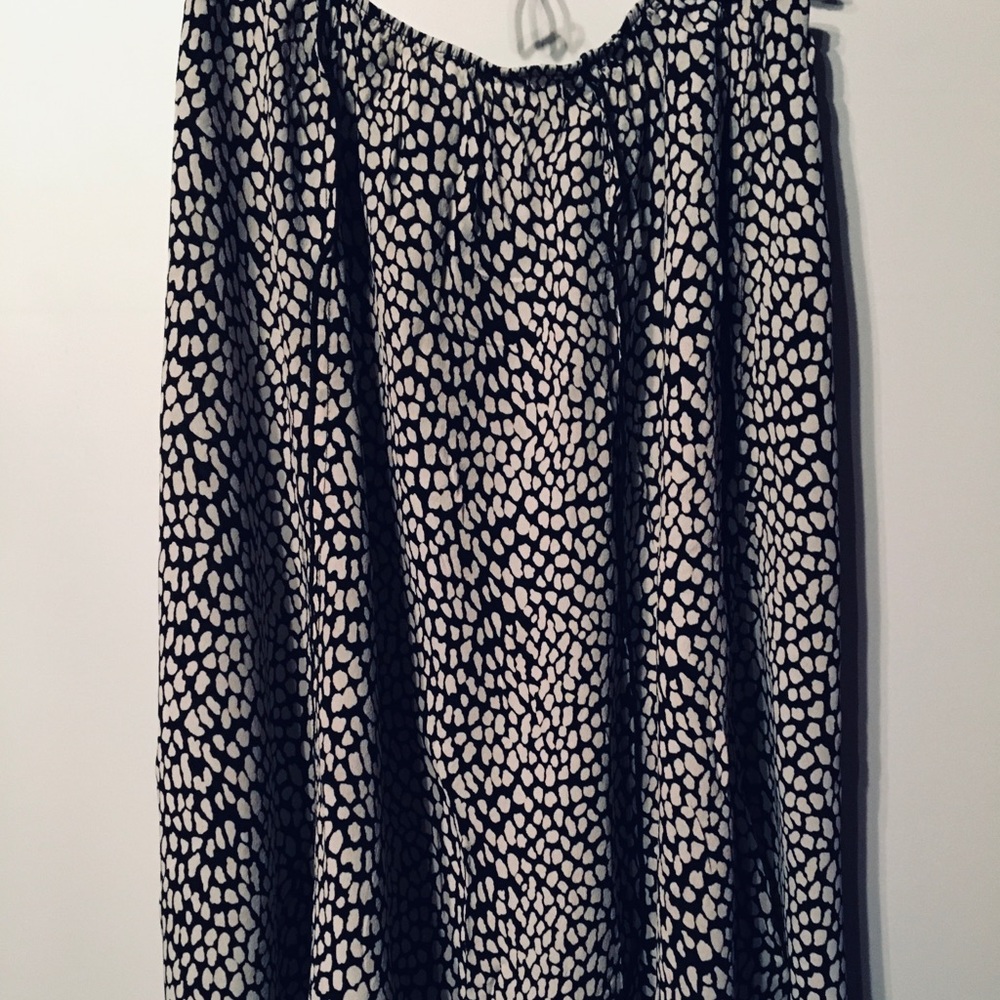 Loco Lindo Black and White Dot Skirt L